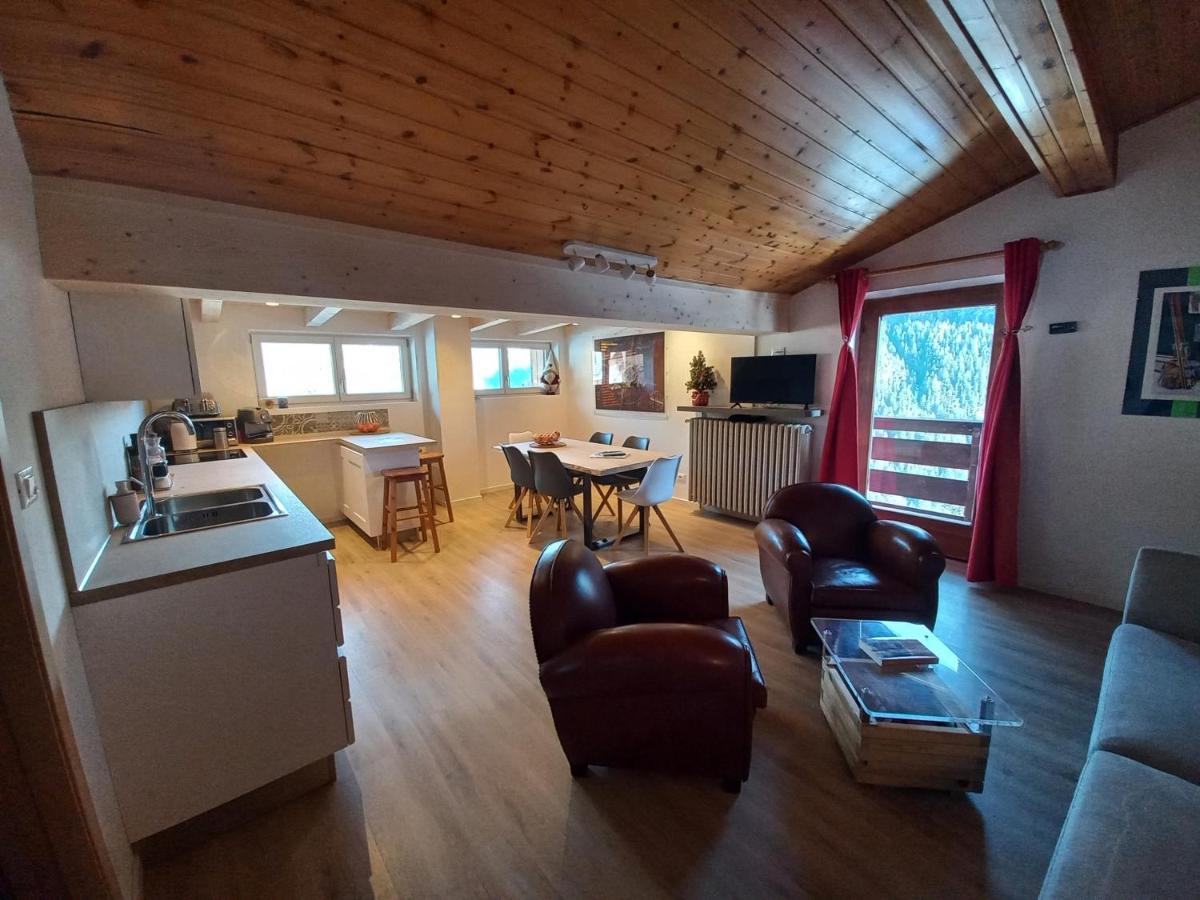 Chalet Relax Pozza di Fassa Exterior photo