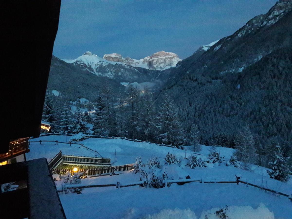 Chalet Relax Pozza di Fassa Exterior photo